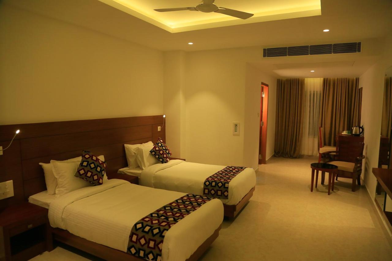 Hotel Victoria International Kattappana المظهر الخارجي الصورة