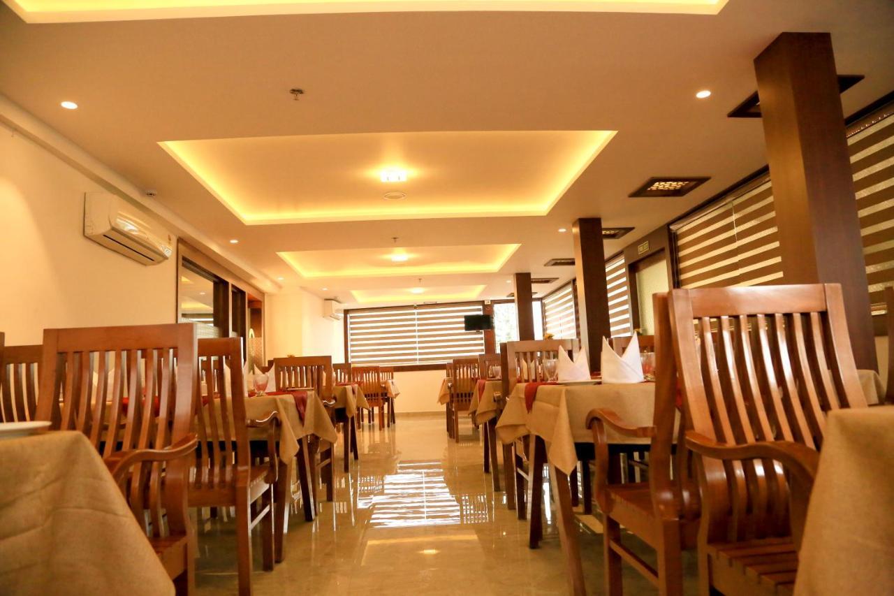 Hotel Victoria International Kattappana المظهر الخارجي الصورة