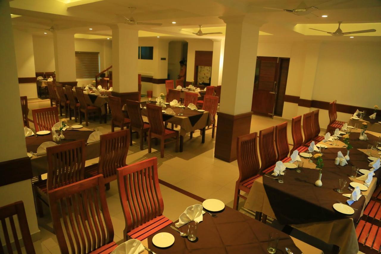Hotel Victoria International Kattappana المظهر الخارجي الصورة