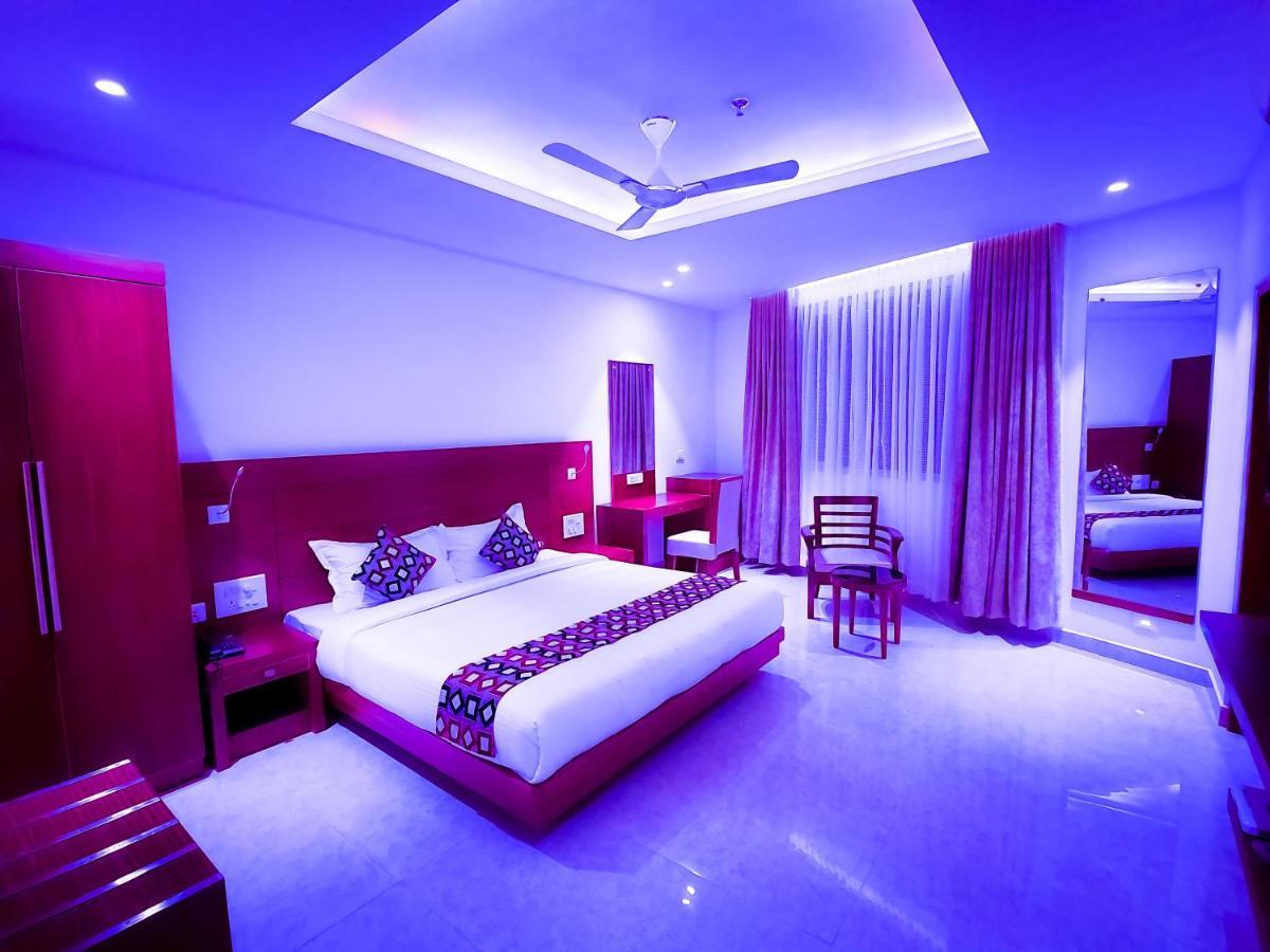 Hotel Victoria International Kattappana المظهر الخارجي الصورة